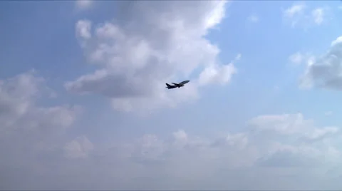 Take off of an international flight  Stock Footage 1894363