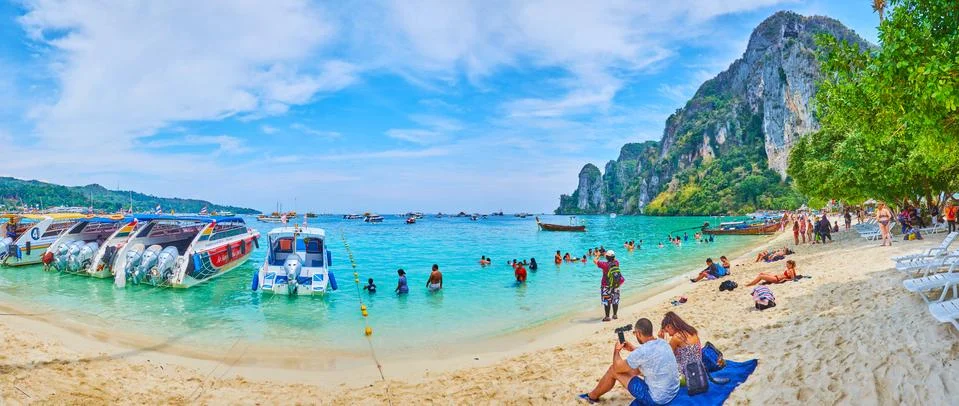 Take a rest on Phi Phi Don Island, Krabi, Thailand Stockfoto's