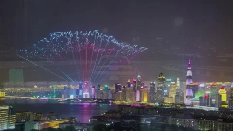 TAKE A RIDE Stockbeeldmateriaal 312983843