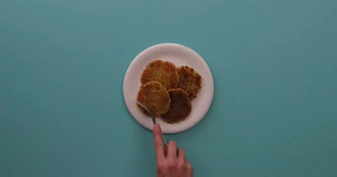 Taking a bite out of the hash browns 1 Video stock 132151973