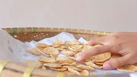 Taking the crunchy snack into plastick bag Stock Footage 149709879
