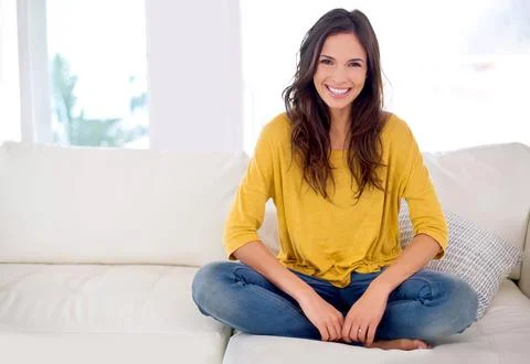 Taking a load off this weekend. Cropped portrait of a beautiful young woman 스톡 사진