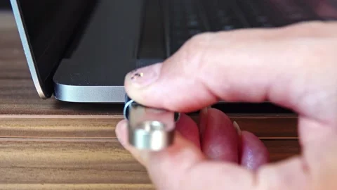 Taking Out A Usb From A Laptop 스톡 동영상 167100556