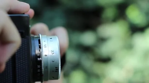 Taking photo with old camera Stock Footage 65253338
