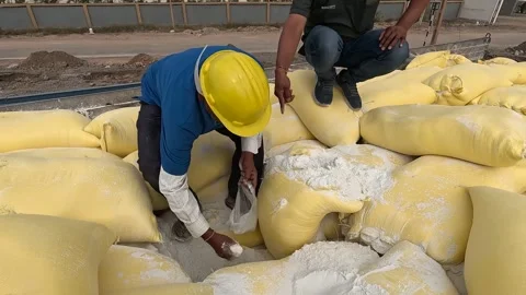 Taking soil inside the lab for testing Stock Footage 283428993