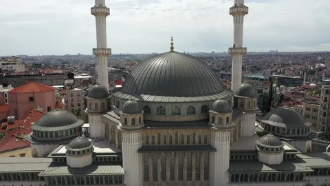 Taksim view and mosque drone view Video stock 219466937