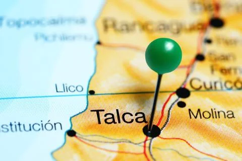 Talca pinned on a map of Chile Foto stock