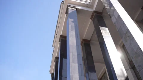 Tall columns of an ancient building Vidéo 246153824