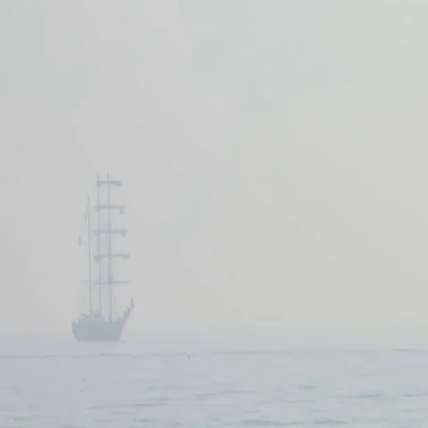 Tall ship sails on the open seas, misty foggy day 스톡 동영상 69548106