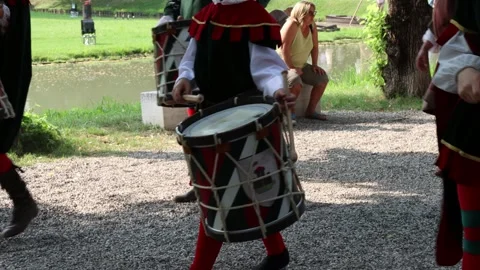 TAMBURI UNO Vidéo 244858953