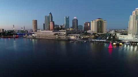 Tampa at Dusk Vídeos de archivo 90874915