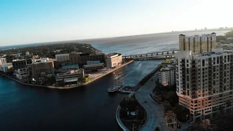 Tampa, Florida during the day Stock Footage 143740134