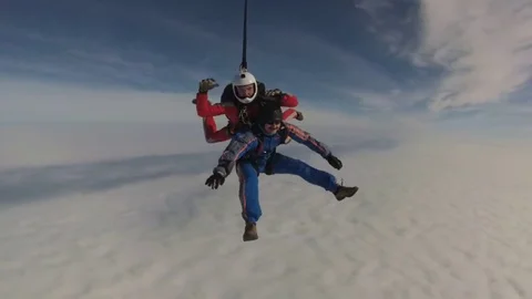 Tandem skydiving Stock Footage 81116351