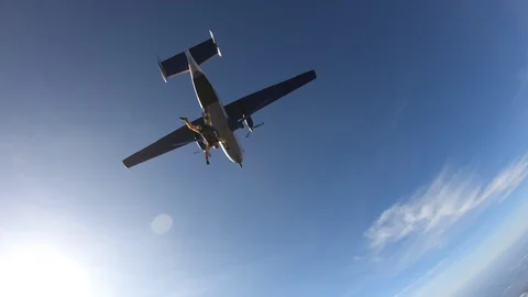 Tandem skydiving Video stock 118803603