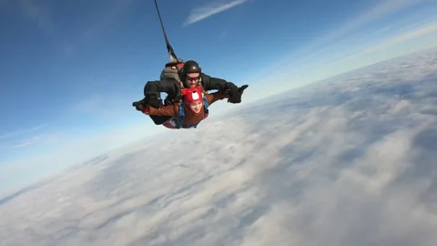 Tandem skydiving Video stock 167166637