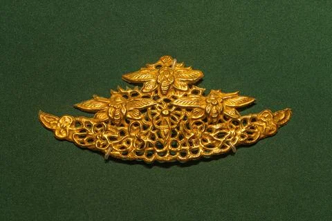 Tang butterfly scroll patterned small mountain shaped hair accessory Stock-Fotos