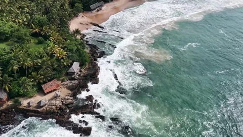 Tangalle ocean waves breaking on the beach in south coast, Sri lanka Stock Footage 323625306