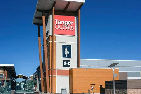 Tanger Outlets complex in Ottawa, Canada Stock Photos