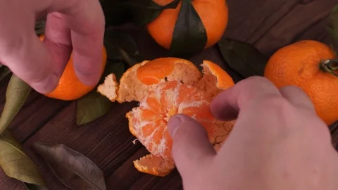 Tangerines with leaves Stock Footage 121523710