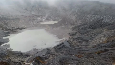 Tangkuban Perahu Volcano in West Java, Indonesia. 動画素材 318355033