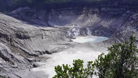 Tangkuban Perahu Volcano West Java Indonesia Landscape 스톡 사진