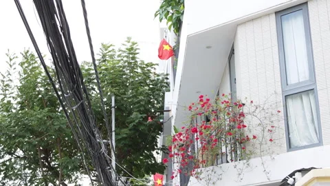 Tangled electrical wires in asia. Video stock 303369515
