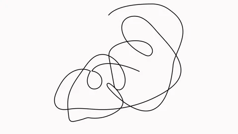 Tangled round scribble continuous line drawn animation. Stock Footage 302090497
