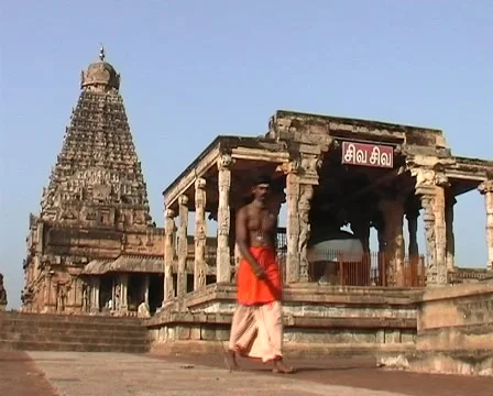 Tanjore, the big temple Stock Footage 1097325