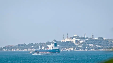 Tanker in Bosphorus 스톡 동영상 27449861