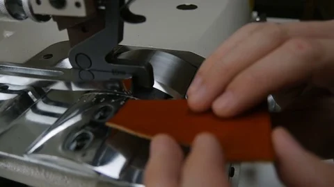 Tanner smooths the edges of the skin Video stock 81419718