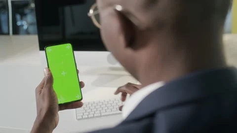 Tap to Click on Centre of Screen. Green Screen and Chroma Key of Smartphone Stock Footage 205721782