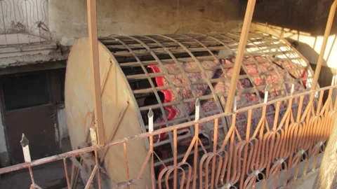 Tapestry cleaner old machine 스톡 동영상 169087797