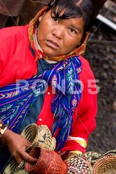 Tarahumara Indian woman - Copper Canyon - Mexico, Stock Photos