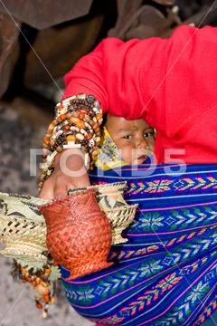 Tarahumara Indian woman - Copper Canyon - Mexico, Stock Photos