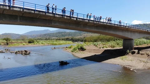 Tarcoles river med Stock Footage 127468825