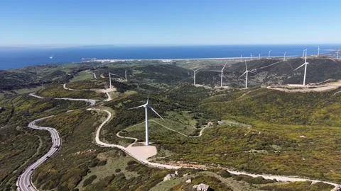 Tarifa Wind Farm Panorama with the Strait of Gibraltar and the port of 库存影片 333150794