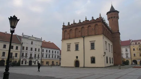 TARNOW, POLAND - Dec 19 2017: Handled Slow Motion 4k Shot of the Town Hall Video stock 90253744