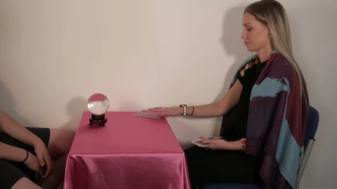 Tarot card reader Stock Footage 115332257