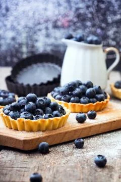 Tartlets with blueberry Foto stock