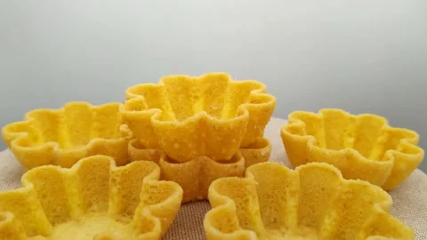 Tartlets without filling Stockbeeldmateriaal 167094332