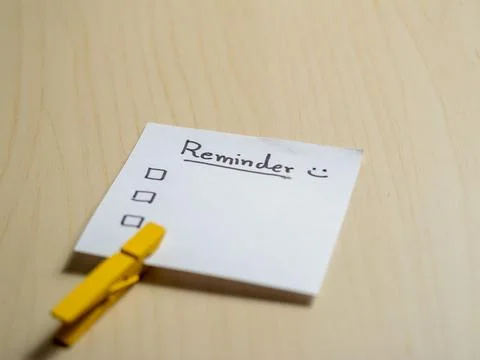 Task reminder note desk checklist minimalistic overhead view productivity c.. Stock Photos