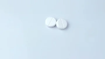 Tasty white tablets Stock Footage 86151205