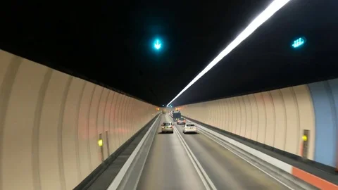 Tate's Cairn Tunnel Video stock 78217544