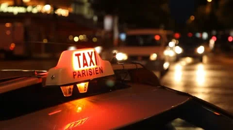 Taxi Parisien. Timelapse. Stock Footage