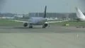 Taxiing plane HD 影片
