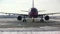 Taxiing plane Video HD