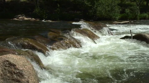 Taylor River - Zoom-In - Audio 库存影片 841269