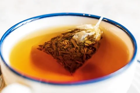 Tea bag in a cup Foto stock
