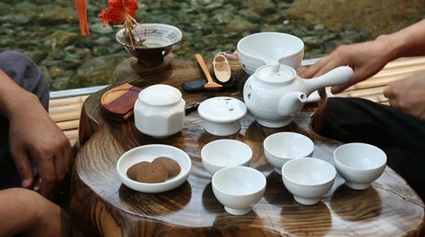 Tea ceremony in floating boat Stockbeeldmateriaal 36266954