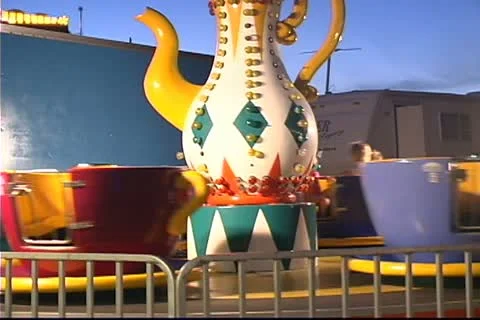 Tea Cup / Coffee Cup Carnival Ride Stock Footage 12715517